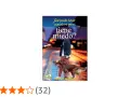 Un hombre pasea a su perro, que parece asustado. El libro "¿Qué puedo hacer cuando mi perro tiene miedo?" ayuda a entender por qué me odia si no le he hecho nada.